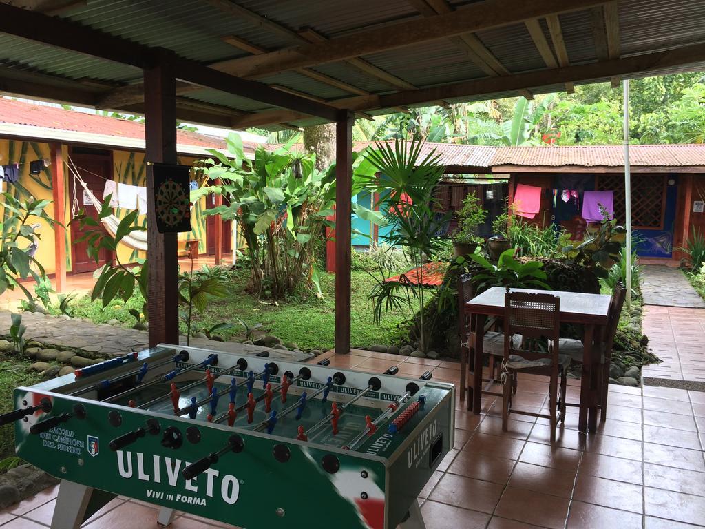 Hakuna Matata Hostel Cahuita Eksteriør bilde